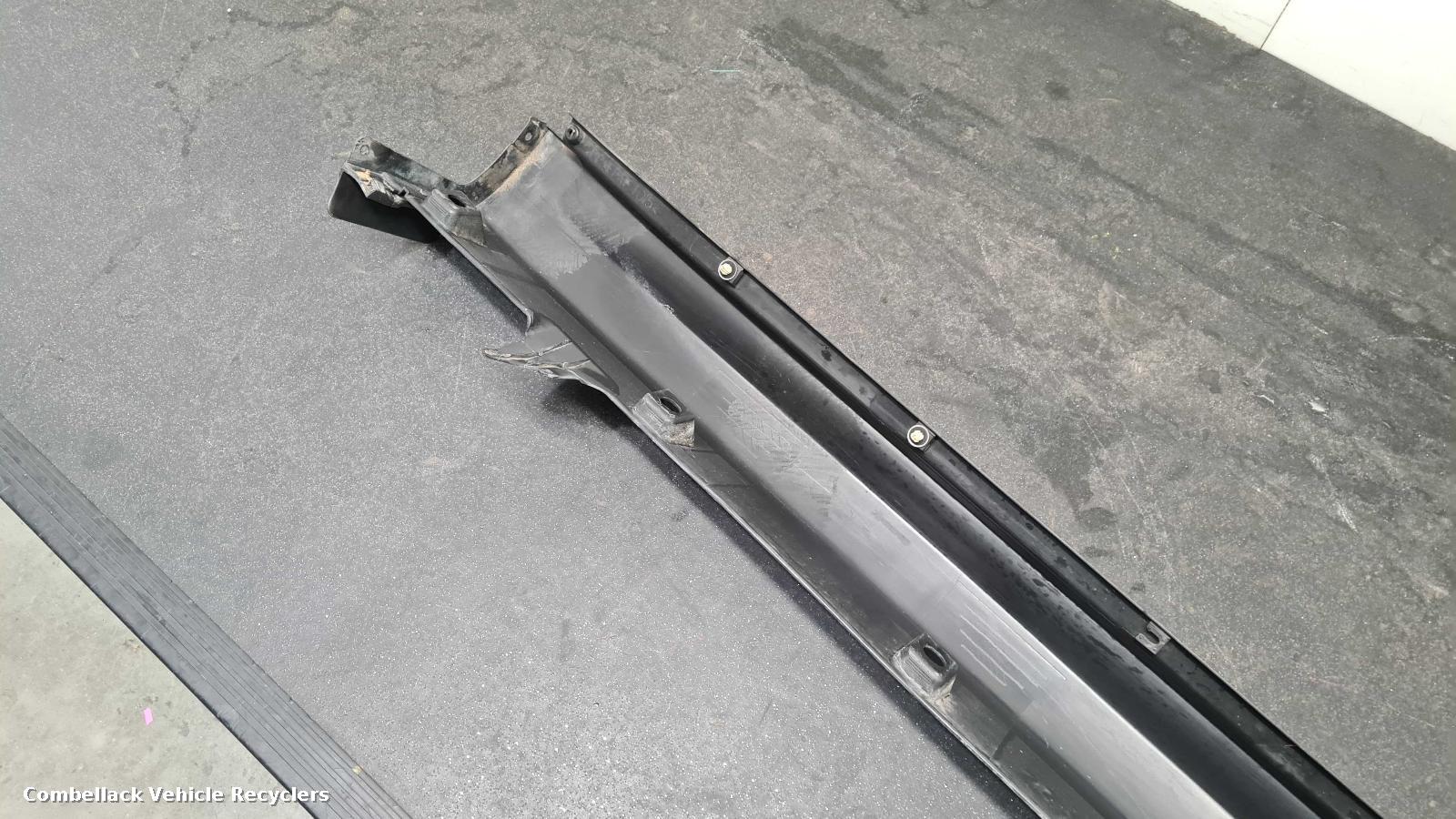 Part details for SUZUKI VITARA Mk4 Side Skirt, part number